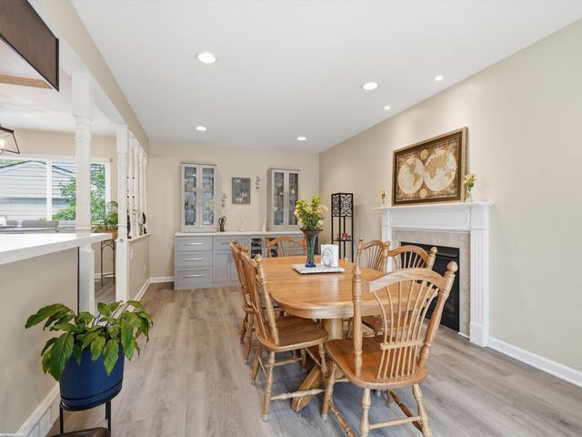 3830 Bristol Drive, Troy, MI 48083