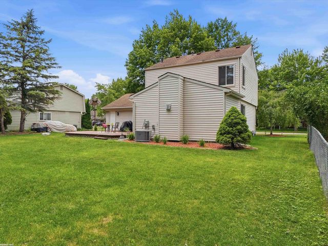 3830 Bristol Drive, Troy, MI 48083