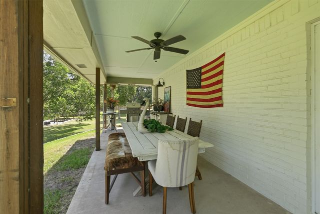 630 E Bridge Street, Granbury, TX 76048