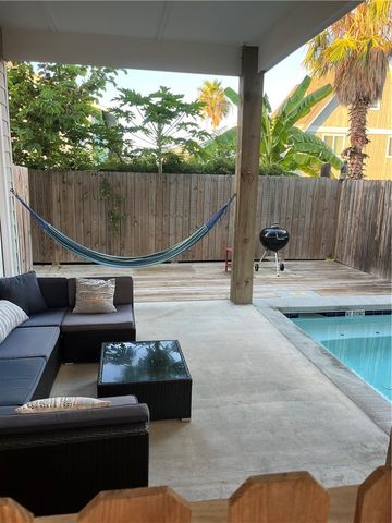 1624 S Eleventh St 2, Port Aransas, TX 78373