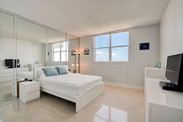 3450 S Ocean Boulevard 806, Palm Beach, FL 33480
