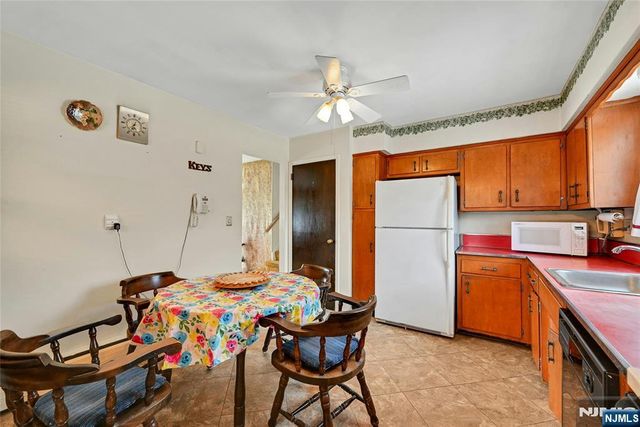 664 Woodside Avenue, River Vale, NJ 07675