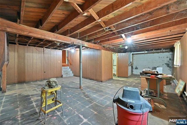 664 Woodside Avenue, River Vale, NJ 07675