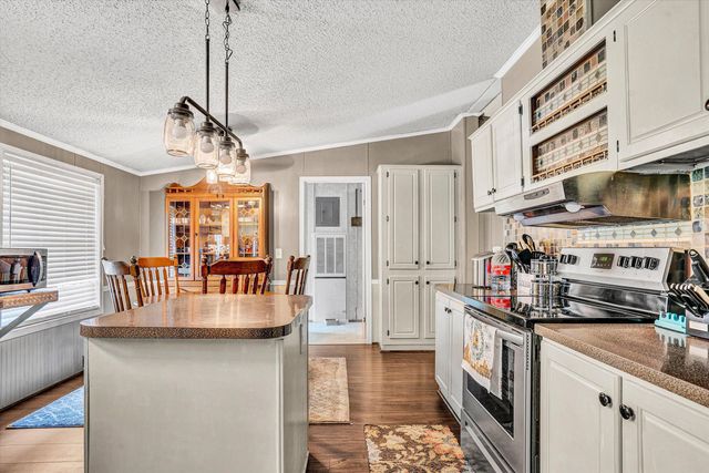 2025 Coles Creek RD, Rocky Mount, VA 24151