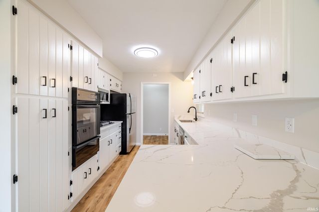 2120 E Arden Drive, Bloomington, IN 47401