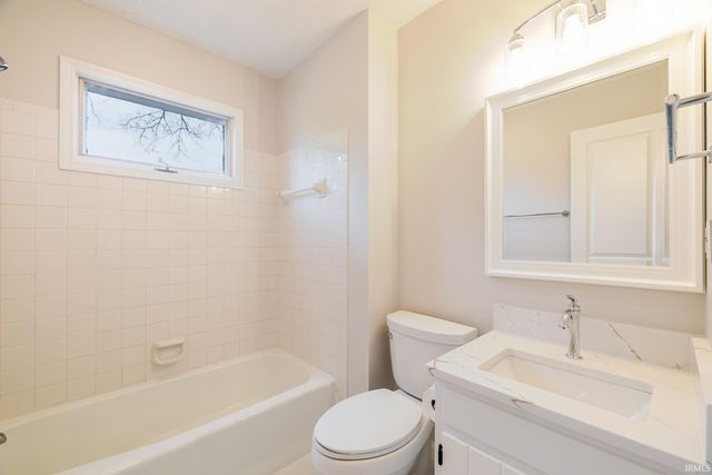 2120 E Arden Drive, Bloomington, IN 47401