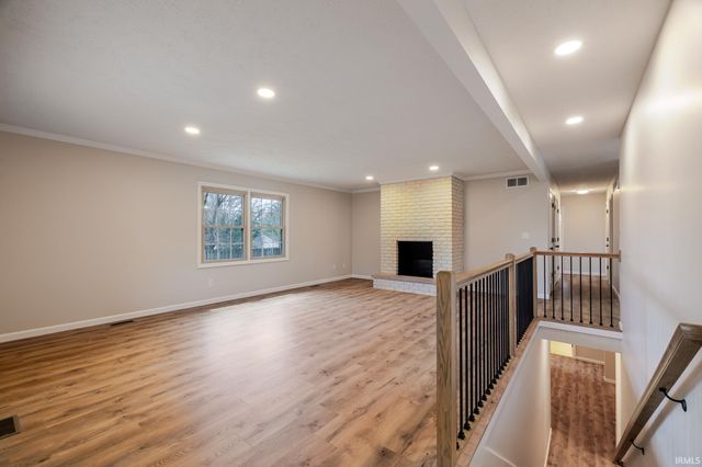 2120 E Arden Drive, Bloomington, IN 47401