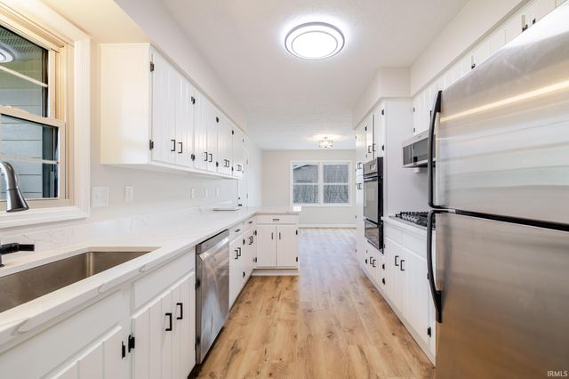 2120 E Arden Drive, Bloomington, IN 47401