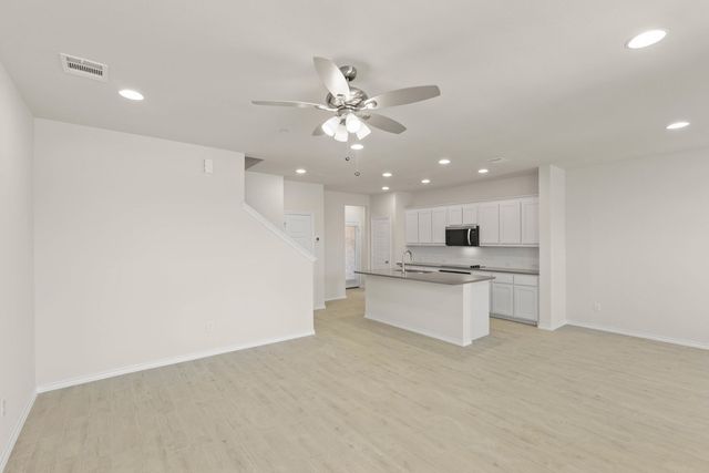 4509 Avion Drive, Sanger, TX 76266