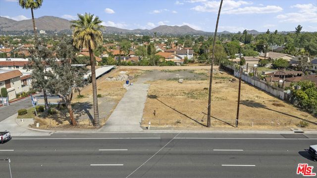 11325 Magnolia Avenue, Riverside, CA 92505