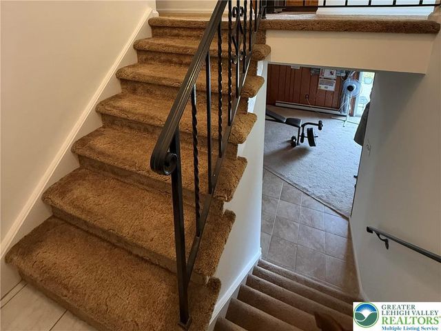 4266 Chestnut Drive, Lehigh Twp, PA 18088