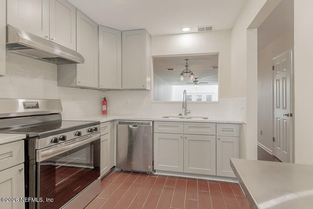 3216 OAK Street 5, Jacksonville, FL 32205
