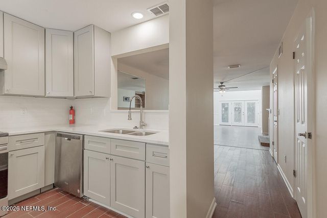 3216 OAK Street 5, Jacksonville, FL 32205
