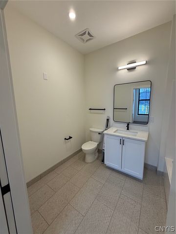 1117 West Fayette Street 111, Syracuse, NY 13204