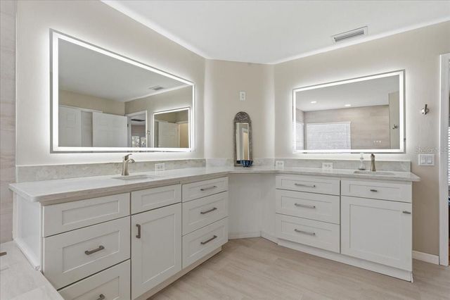 196 SHORE DRIVE, Palm Harbor, FL 34683