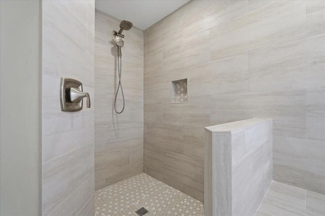 196 SHORE DRIVE, Palm Harbor, FL 34683