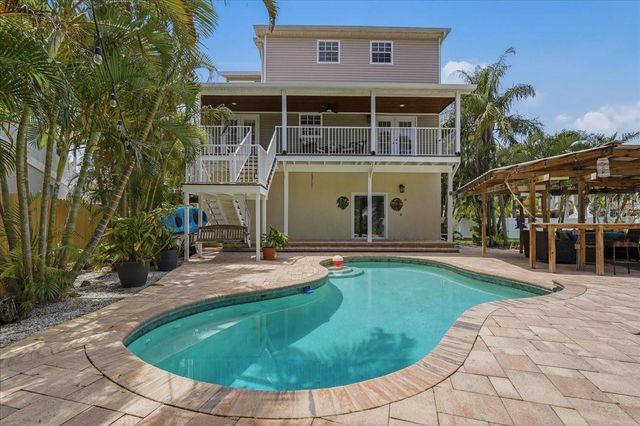 196 SHORE DRIVE, Palm Harbor, FL 34683