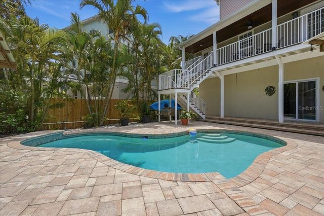 196 SHORE DRIVE, Palm Harbor, FL 34683