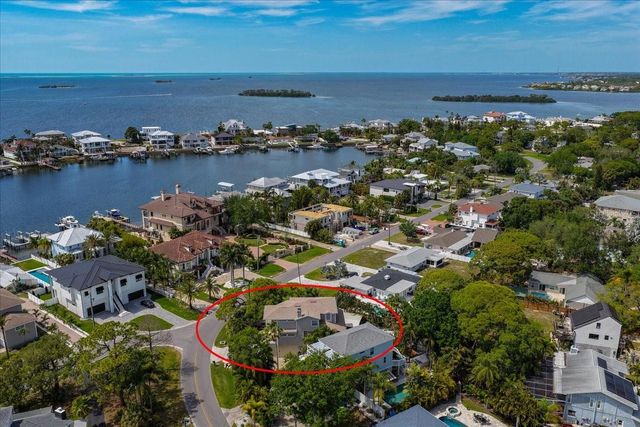 196 SHORE DRIVE, Palm Harbor, FL 34683