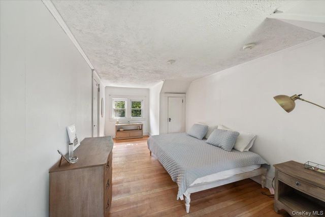 157 Route 100, Katonah, NY 10536