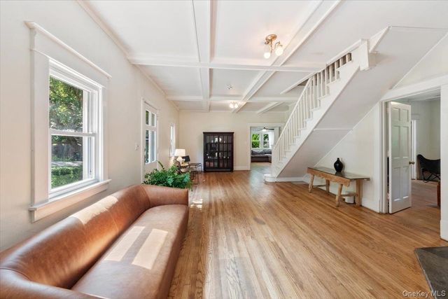 157 Route 100, Katonah, NY 10536