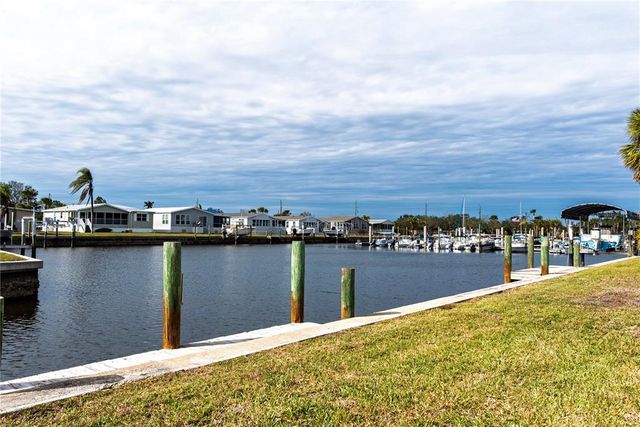37 EMDEN CIRCLE, Punta Gorda, FL 33950