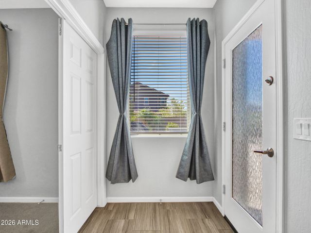 4137 W BRADSHAW CREEK Lane, New River, AZ 85087