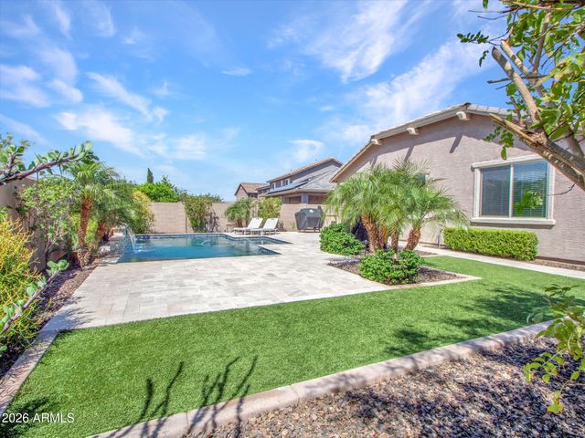 4137 W BRADSHAW CREEK Lane, New River, AZ 85087