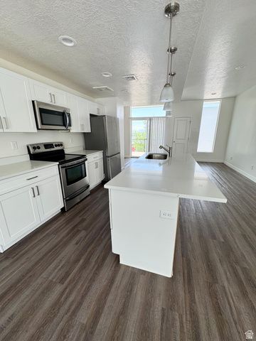 1685 S 245 W, Clearfield, UT 84015