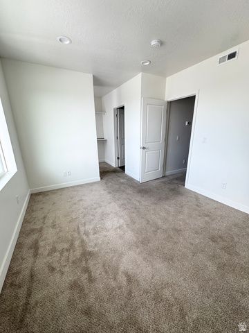 1685 S 245 W, Clearfield, UT 84015