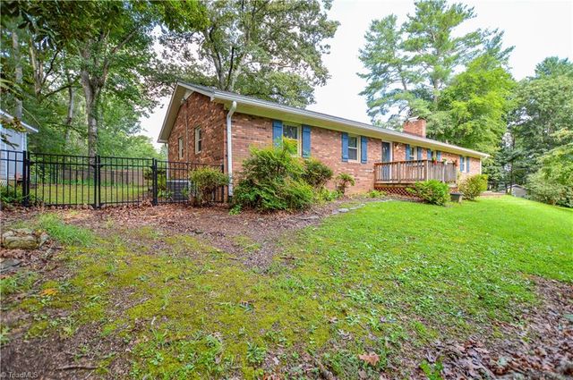 1507 Overlook Drive, Wilkesboro, NC 28697