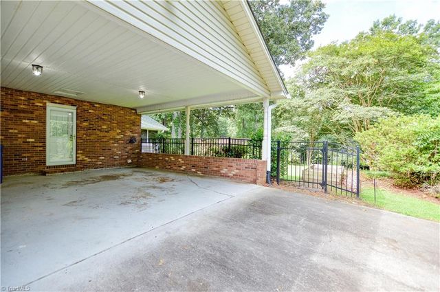 1507 Overlook Drive, Wilkesboro, NC 28697