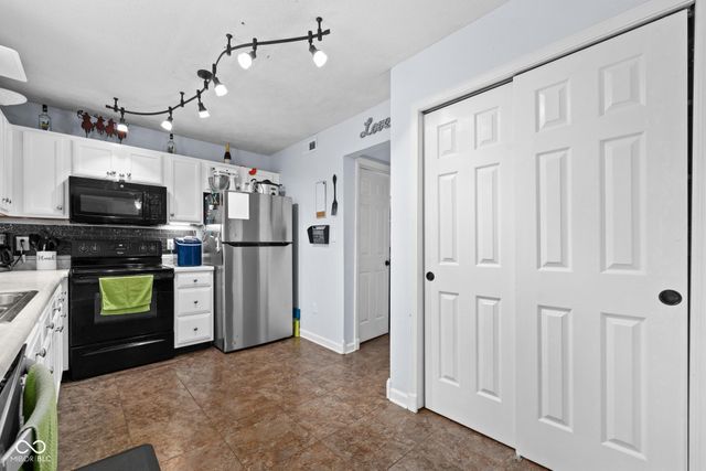 901 Mallory Parkway, Franklin, IN 46131