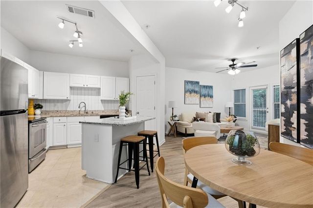 1850 Cotillion Drive 2111, Atlanta, GA 30338