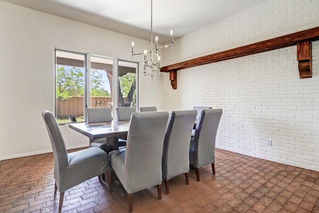 3004 Calle De Alamo NW, Albuquerque, NM 87104