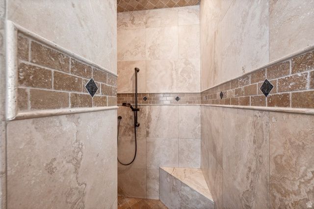 2671 S EDGEHILL DR, Bountiful, UT 84010