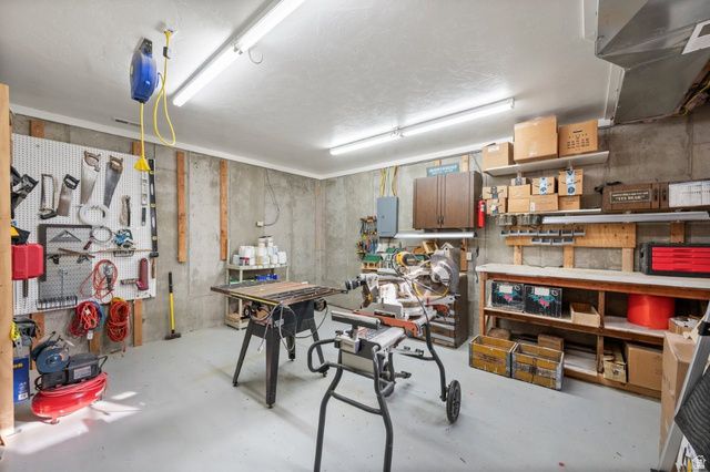 2671 S EDGEHILL DR, Bountiful, UT 84010