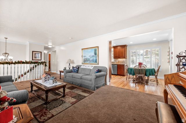 2671 S EDGEHILL DR, Bountiful, UT 84010