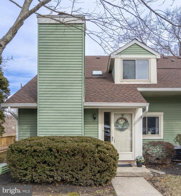 337 GREEN MEADOW LN, Horsham, PA 19044