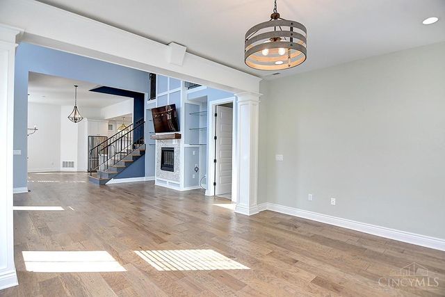 9460 Banyan Court, Centerville, OH 45458