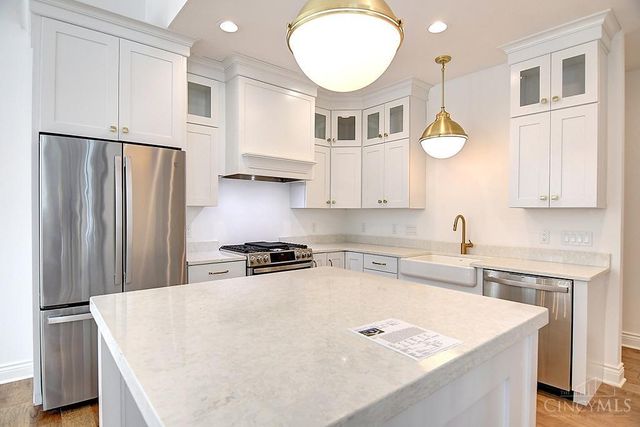 9460 Banyan Court, Centerville, OH 45458