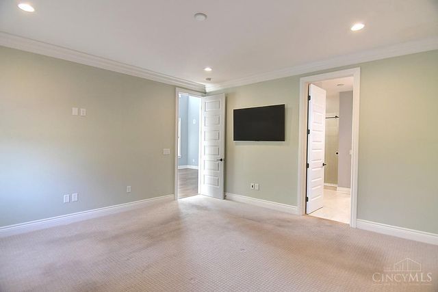 9460 Banyan Court, Centerville, OH 45458