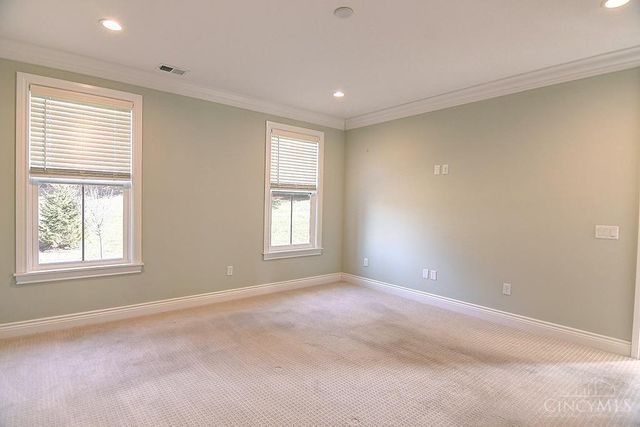 9460 Banyan Court, Centerville, OH 45458