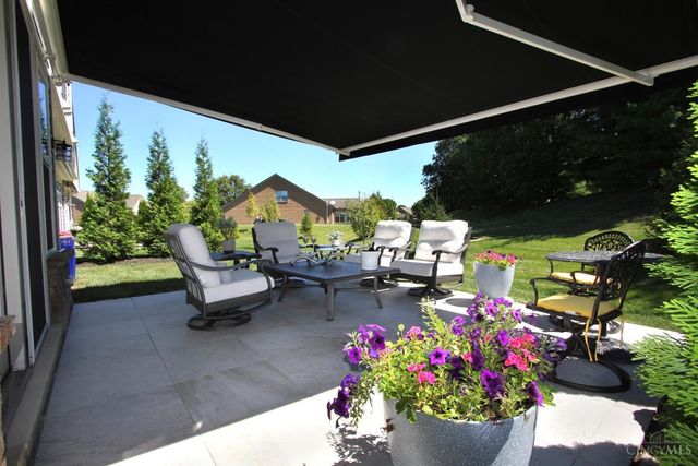 9460 Banyan Court, Centerville, OH 45458