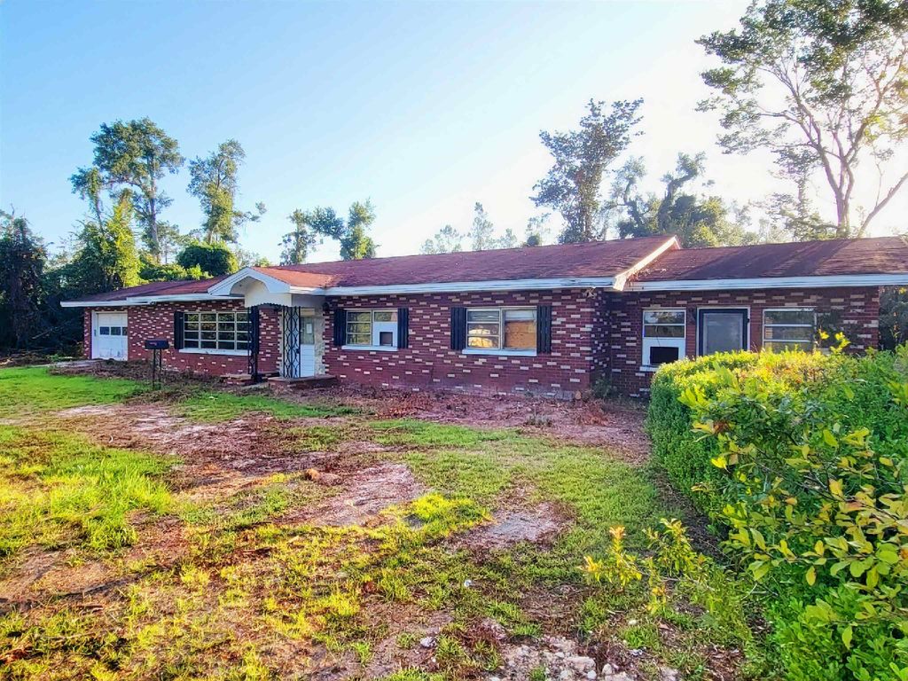1458 N Sr 53, Madison, FL 32340