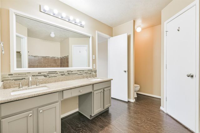 2415 Fox River Lane, Spring, TX 77386