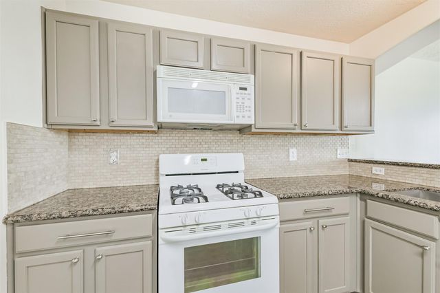 2415 Fox River Lane, Spring, TX 77386