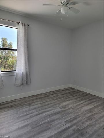 1132 SW 4th LN, Cape Coral, FL 33991