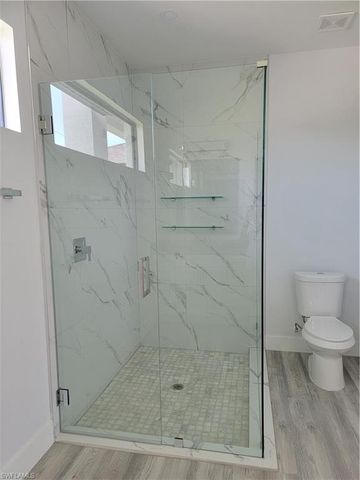 1132 SW 4th LN, Cape Coral, FL 33991