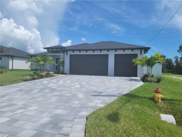 1132 SW 4th LN, Cape Coral, FL 33991